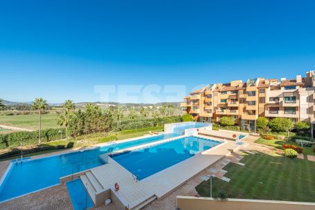 Wonderful apartment with amazing views in Ribera del Marlin.