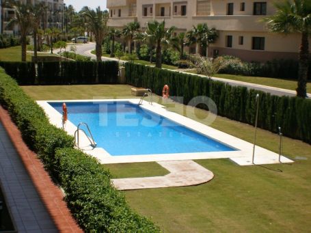 Apartamento en alquiler en Guadalmarina, Sotogrande