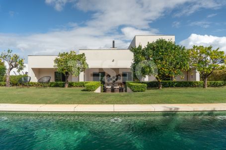 Modern Villa for sale in Las Cimas