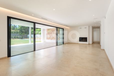 PROYECTO DE VILLA MODERNA EN LA ZONA B