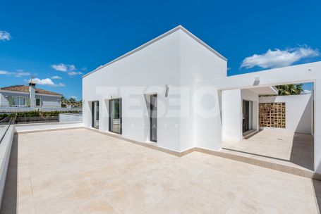 PROYECTO DE VILLA MODERNA EN LA ZONA B