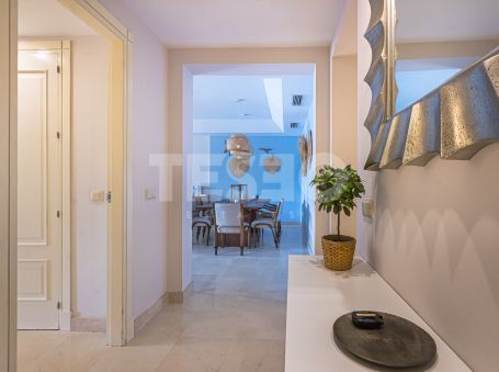 Spacious apartment located in La Marina of Sotogrande