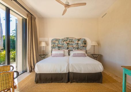 Villa exclusive dans l’un des meilleurs quartiers de Reyes y Reinas, Sotogrande Costa