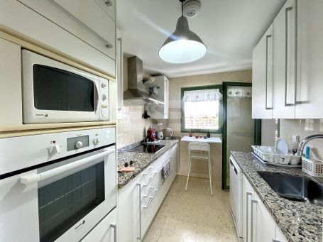 Se vende moderno apartamento de dos dormitorios en Jungla del Loro