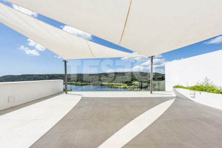 Superbe villa construite par Charles Kent en 2024 avec de belles vues.