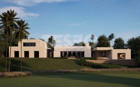 The best plot facing the 9th Hole of the Real Club de Golf de Sotogrande, with a project by the OOAA Arquitectura studio