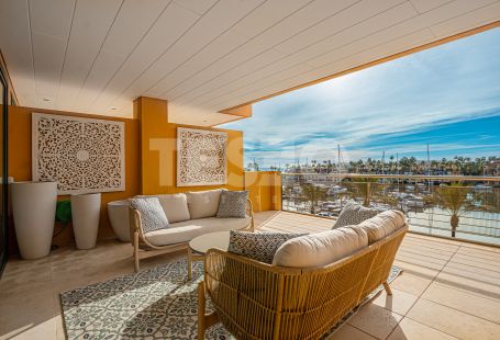 Exclusivo apartamento de 3 dormitorios en venta en Ribera del Marlin