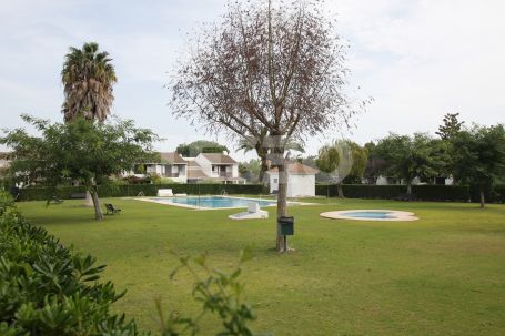 Schönes Reihenhaus in der Wohnanlage Las Lomas, Sotogrande Costa