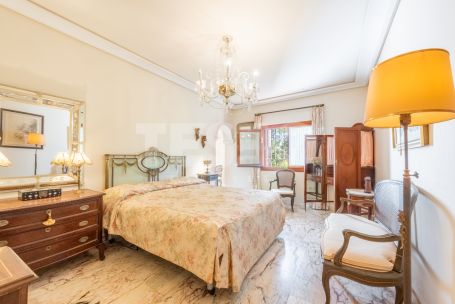 Villa zu verkaufen in Zona B, Sotogrande Costa