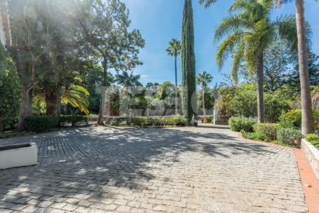 Preciosa Villa en Sotogrande Costa, Sotogrande.