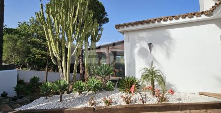 Bonita villa de estilo colonial en Sotogrande Costa