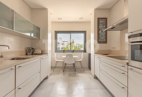 Maravilloso apartamento situado en la prestigiosa urbanización El Polo de Sotogrande.