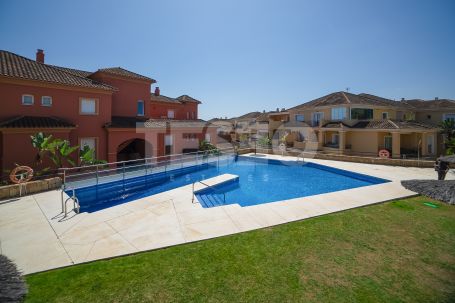 Spacious 3 bedroom Penthouse in Sotogrande Alto