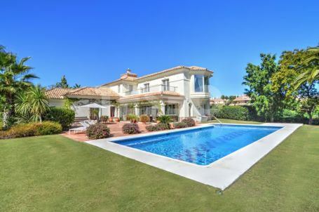 Belle villa de style andalou à Sotogrande Alto