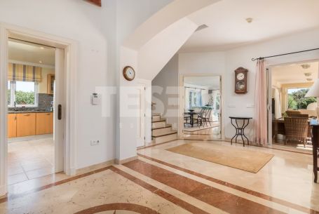 Beautiful Andalusian style villa in Sotogrande Alto