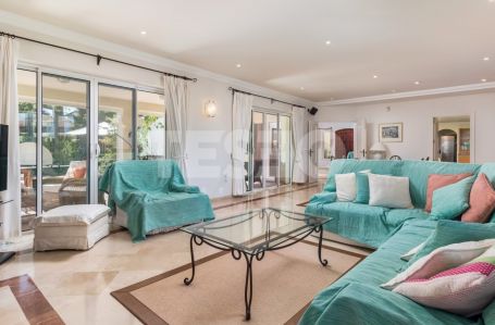 Belle villa de style andalou à Sotogrande Alto