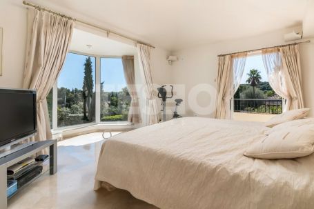 Beautiful Andalusian style villa in Sotogrande Alto
