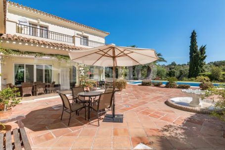 Belle villa de style andalou à Sotogrande Alto
