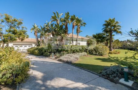 Beautiful Andalusian style villa in Sotogrande Alto