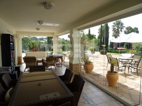 Schöne Villa im andalusischen Stil in Sotogrande Alto
