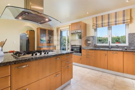 Beautiful Andalusian style villa in Sotogrande Alto
