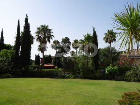Schöne Villa im andalusischen Stil in Sotogrande Alto