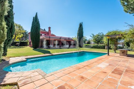 Villa for sale in Sotogrande Alto