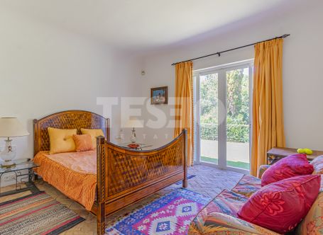 5 bedroom townhouse in Los Patios de Valderrama