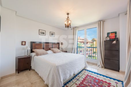 Elegante Wohnung in Guadalmarina, Sotogrande Marina