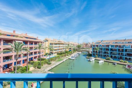 Elegante Wohnung in Guadalmarina, Sotogrande Marina