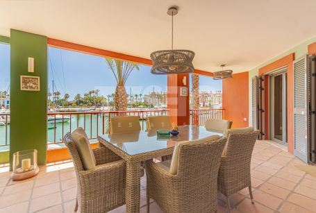 Apartamento de primera calidad en alquiler en Sotogrande Marina