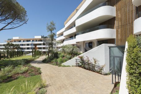 Stunning ground floor apartment for sale in Village Verde.