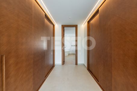 Discover Villa Quijote – A beautiful residence located on one of the finest streets in Sotogrande Alto (Zone C).