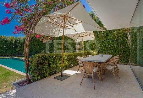 ELEGANT CONTEMPORARY VILLA FOR RENT IN SOTOGRANDE COSTA