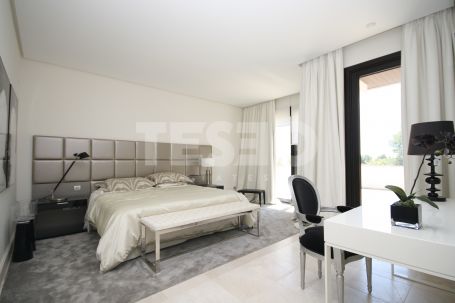 Luxury 3 bedroom GROUNDFLOOR apartment next to Valderrama Golf Club, in Hacienda de Valderrama