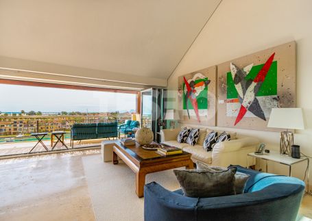 Spectacular Penthouse with incredible views in Ribera del Marlín