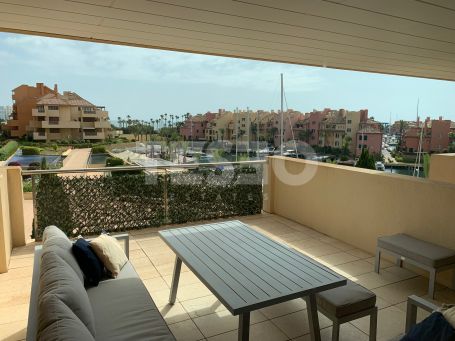 Charming apartment located in the exclusive complex of Ribera del Marlin