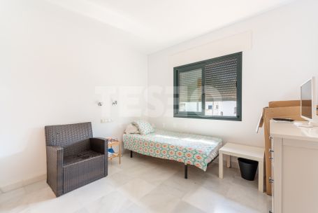 Apartment for sale in the prestigious El Polo de Sotogrande Urbanization