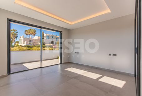 Villa Sueño: Villa de luxe avec piscine privée à Zona G, Sotogrande, Cadiz