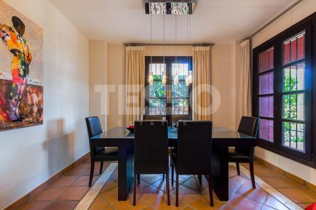 Maison de Ville à vendre en Los Cortijos de la Reserva, La Reserva