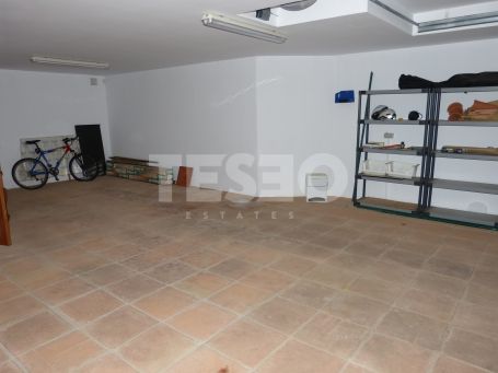 Sotogrande Family Villa for sale in D Zone