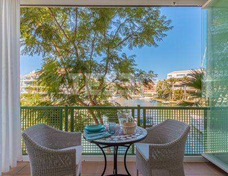 Appartement confortable de 3 chambres à louer dans la Marina de Sotogrande, locations longue et courte durée