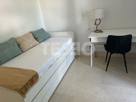 Acogedor apartamento de 3 dormitorios en la marina