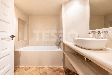 Exclusiva Casa Pareada de estilo andaluz en Patios de Valderrama