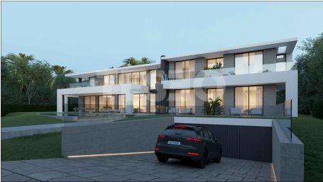 Magnifique terrain à Sotogrande Alto avec licence pour construire une fantastique villa contemporaine, toutes taxes déjà payées.
