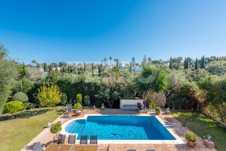 Villa for sale in Zona B, Sotogrande