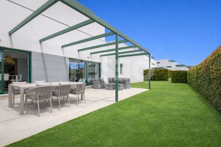 Apartamento con jardín en Senda Chica