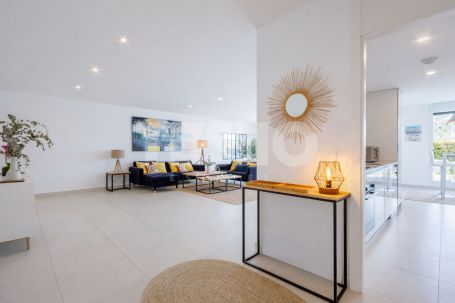 Apartamento con jardín en Senda Chica