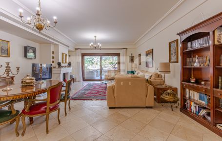 Amplio apartamento en Valgrande, Sotogrande