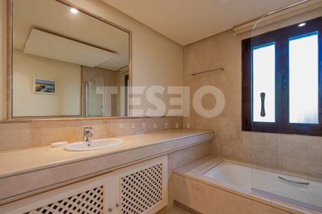Amplio apartamento en Valgrande, Sotogrande